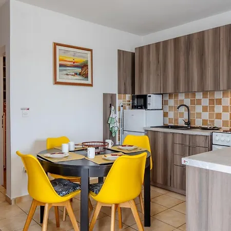 Andy's Perla Apartment